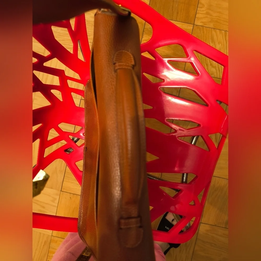 Valentino Brown Vintage Bag W Peeling Insoles 10x14x3 Inches